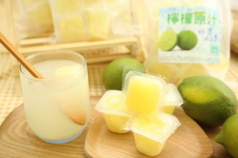 檸檬原汁。