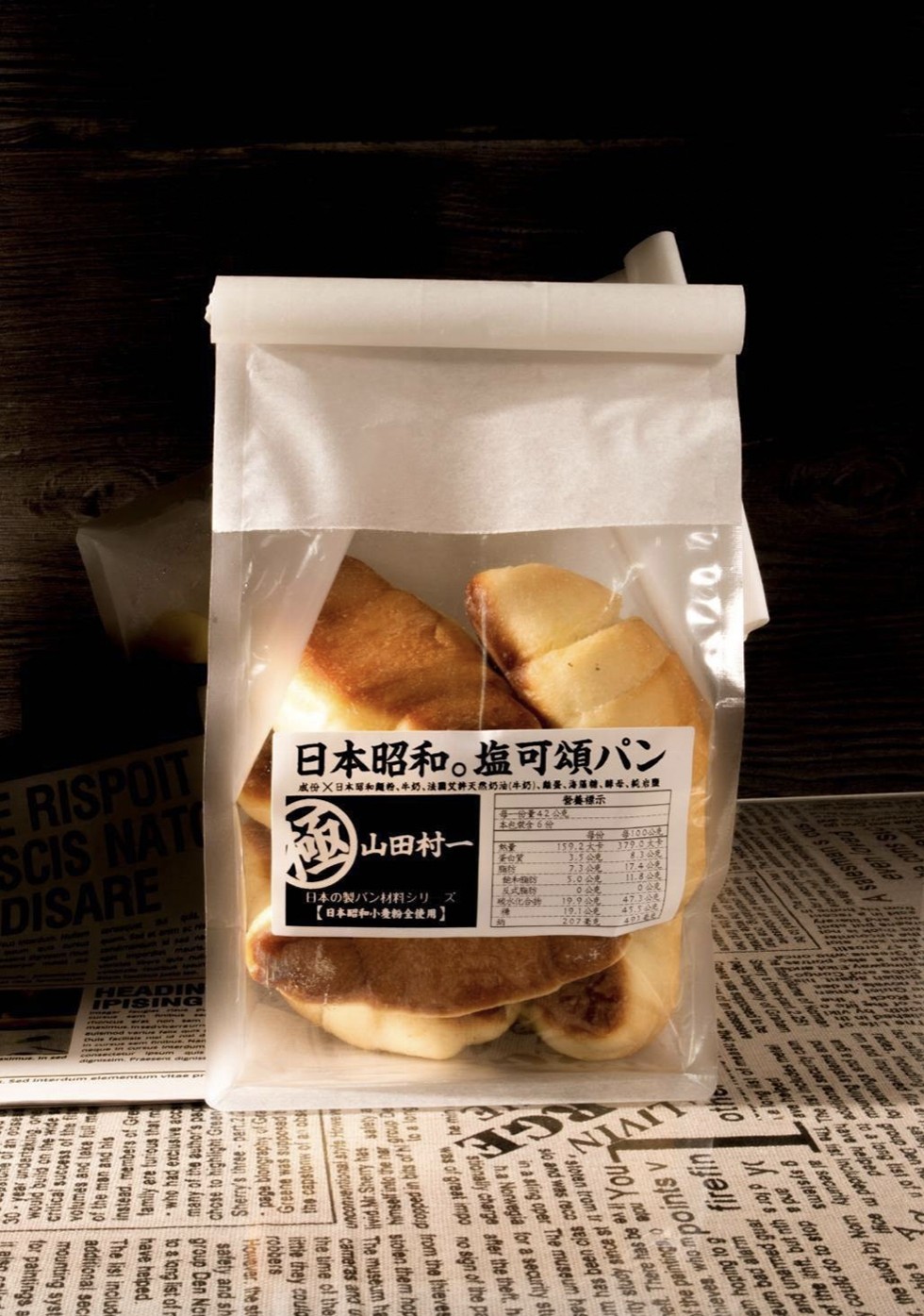 日本昭和。塩可頌パン，成份X日本军和舞格、牛奶、法具艾許天然奶油(牛奶)、離蛋、海藻糖、酵母、純岩度，夜山田村一，日本の製パン材料シリ ズ，【日本昭和小麦粉全使用】。
