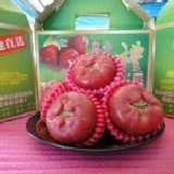 平裝精品大黑珍珠 / 盒 特價：$350