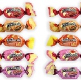 ＊Flora超值綜合散糖包＊ 超值綜合散糖!!有水果牛奶糖、水果軟糖、太妃糖、酸扁帶。。等多種綜合糖果～茶餘飯後的最佳零嘴～ 特價：$45