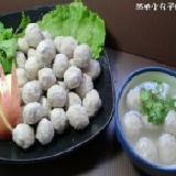 ＊活叻小丸子＊鵝肉丸（小顆） (一台斤)低脂低熱量，與一般豬肉小貢丸比起來，它比較Q彈~