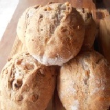 ＊比薩瑞亞＊起司核桃柴燒窯烤麵包