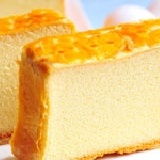 起酥乳酪蛋糕 ★包著綿密的乳酪蛋糕，好細緻的口感啊～ 特價：$180