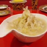 涮八方酸白菜 特價：$199