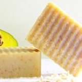 酪梨燕麥牛奶馬賽皂 ＊中乾性及暗沉肌膚適用 特價：$78