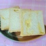 湯種鮮奶奶酥吐司(厚5片) 2.5公分*5片重約500克 特價：$65