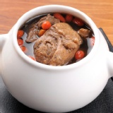 獨享盅-加味四物燉雞湯 420g+-5% /袋 特價：$45