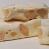 香草叭噗夏威夷豆牛軋糖 隨手包 特價：$230