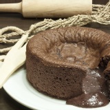 巧克力凹蛋糕 特價：$139