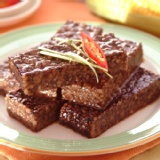 《新巴黎》香草米血►香Q，嚼勁十足，特別濃郁 特價：$49