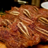 紐西蘭PS帶骨牛小排 特價：$88