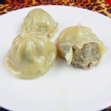 【港點始祖】爆漿噴汁鮮肉小湯包 特價：$97