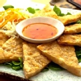 月亮蝦餅4大片(均一片68元)