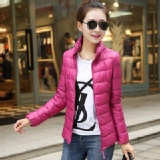 2014歐洲站時尚輕薄短款修身羽絨服x玫紅色 特價：$699