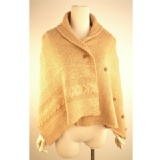 百變羊毛披肩-駝　 特價：$699