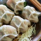 鮮蝦高麗菜蒸餃/水餃(純手工) 特價：$200