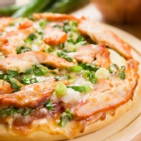 【法羅烤箱現作手工披薩】《鮮蔥紐澳良雞pizza》 特價：$90