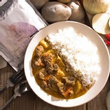 《花蓮家咖哩》南洋咖哩料理包(板腱牛肉) 特價：$92