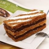 拿破崙經典蛋糕(6入/盒) 特價：$220