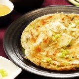 (蔥阿伯)Mini宜蘭拔絲蔥抓餅 特價：$66