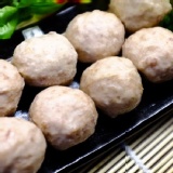 【活叻小丸子】黑豬肉貢丸(原味貢丸) 特價：$79