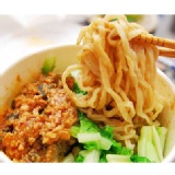 四號乾麵（紅油皮蛋1大、1小、特製麻醬、手工蕎麥薏麵5坨）