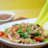 正宗泰式打拋豬 特價：$65