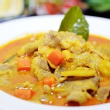 【泰凱食堂】泰式黃咖哩牛