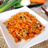 韓式辣醬雞肉炒飯 特價：$35