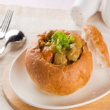 【易鼎活蝦】★主廚麵包盅-和風咖哩雞麵包餐★