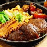 豪華三寶牛肉拉麵(牛腱/牛筋/牛肚)
