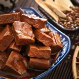 麻辣豆干 特價：$40