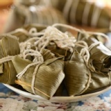 一口雜糧粽(10入) 特價：$150