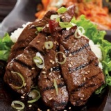 【買一送一】美國藍帶霜降燒烤牛排 特價：$99