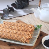 純鮮奶脆餅-爆香芝麻+送純鮮奶脆餅（口味隨機）2入/包 特價：$179