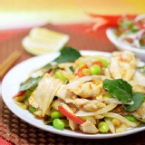 【泰凱食堂】泰式香茅雞 特價：$69