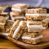 [主購禮] 滿2000元送爆漿牛軋糖一口酥1包 (可累計) 特價：$0