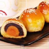 【周老爸】招牌豆沙蛋黃酥禮盒(12顆) 特價：$549