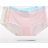 超薄冰絲撞色一片式無痕內褲 特價：$69