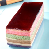 【老耿】冰晶千層彩虹布丁蛋糕 特價：$197