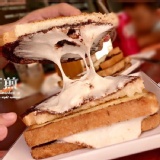 巧克力棉花糖三明治 特價：$50