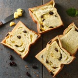 奶酥捲心葡萄厚片吐司 特價：$48