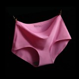 法式冰絲3D無痕美臀內褲 特價：$59