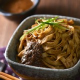 【蘭山低鈉乾麵】- 麻醬寬麵2包組 特價：$79