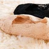 蕾絲淺口隱形全防滑膠條防脫船襪 特價：$29