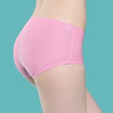 新一代法式冰絲透氣無痕內褲 特價：$55