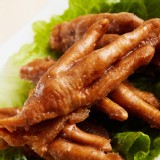 【鬍鬚林】膠嫩雞腳凍(辣味) 特價：$58