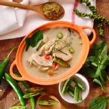 【泰亞迷】綠咖哩椰汁雞肉 (260g/包) 特價：$104