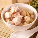 【聖萱坊】芋頭蓮子湯 特價：$53