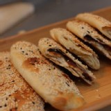 【天母老劉胡椒餅】炭烤黑糖桂花燒餅 特價：$90